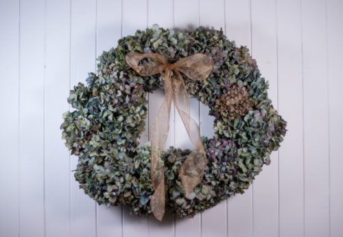 Mia Momento Web Kelly Shields_Hydrangea Wreath_Blue